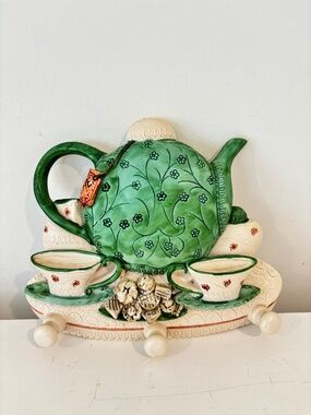 Wall hanging hooks made in Italy 3 hooks heavy plaster chalk ware teapot & cups